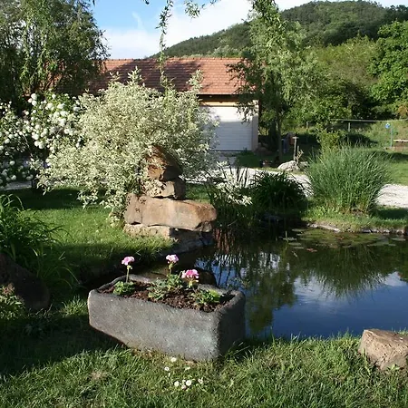 Venkovský dům Malomdulo Farmhaz *